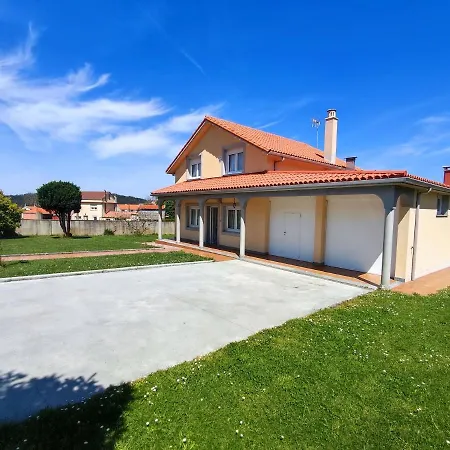 Casa Aviño Сasa de vacaciones Razo