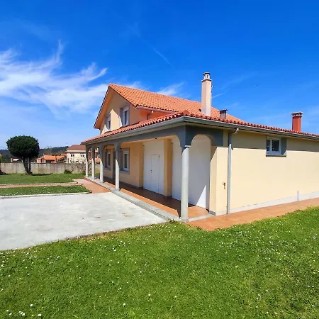 Casa Aviño Сasa de vacaciones Razo